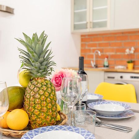 Aparthotel Mediterraneo By Neohotels-Centro 8 Min By Metro فالنسيا المظهر الخارجي الصورة