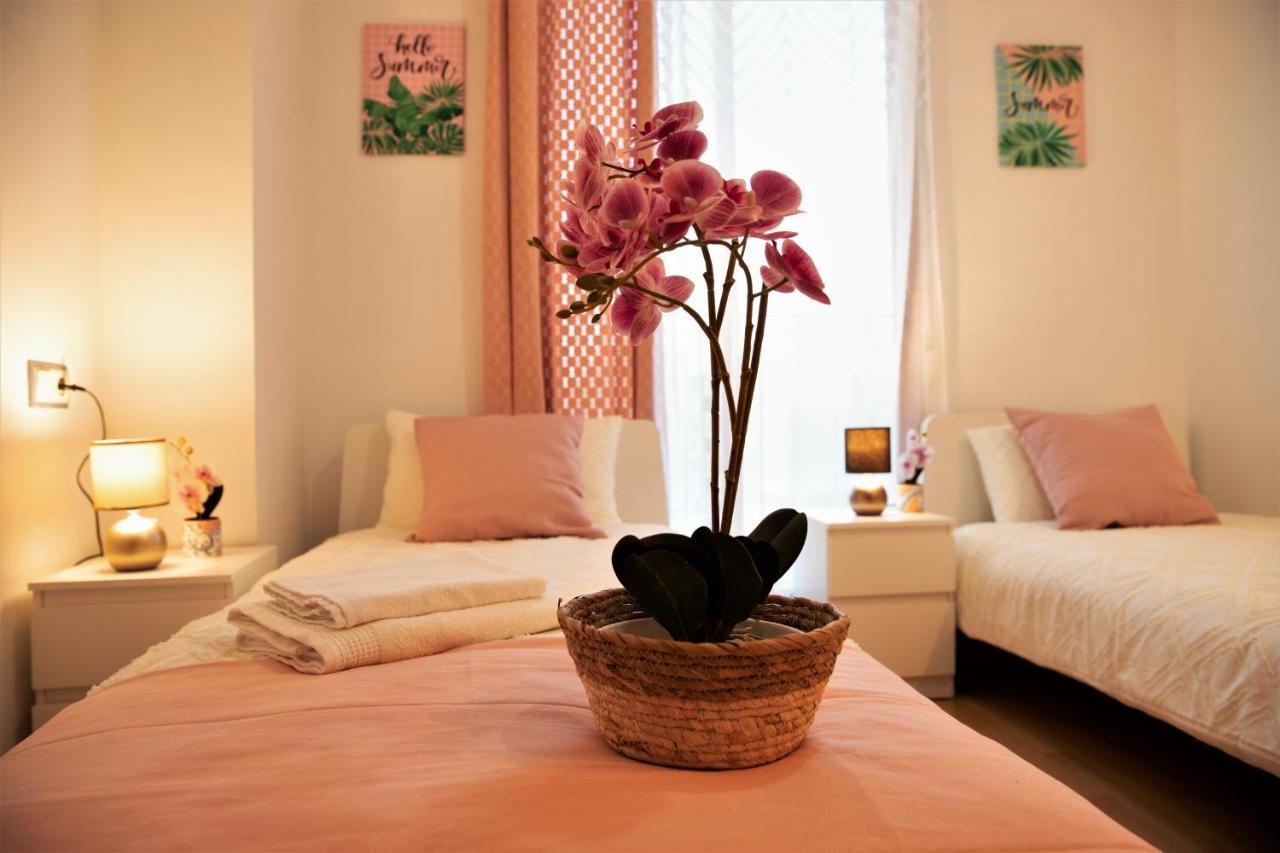 Aparthotel Mediterraneo By Neohotels-Centro 8 Min By Metro فالنسيا المظهر الخارجي الصورة