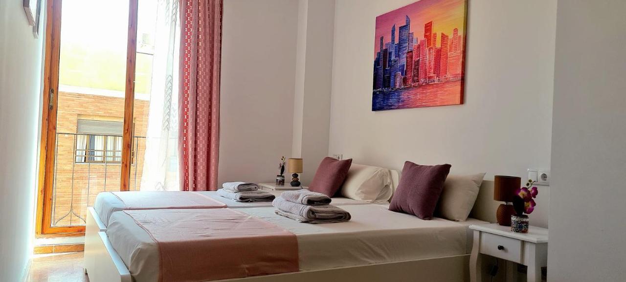 Aparthotel Mediterraneo By Neohotels-Centro 8 Min By Metro فالنسيا المظهر الخارجي الصورة