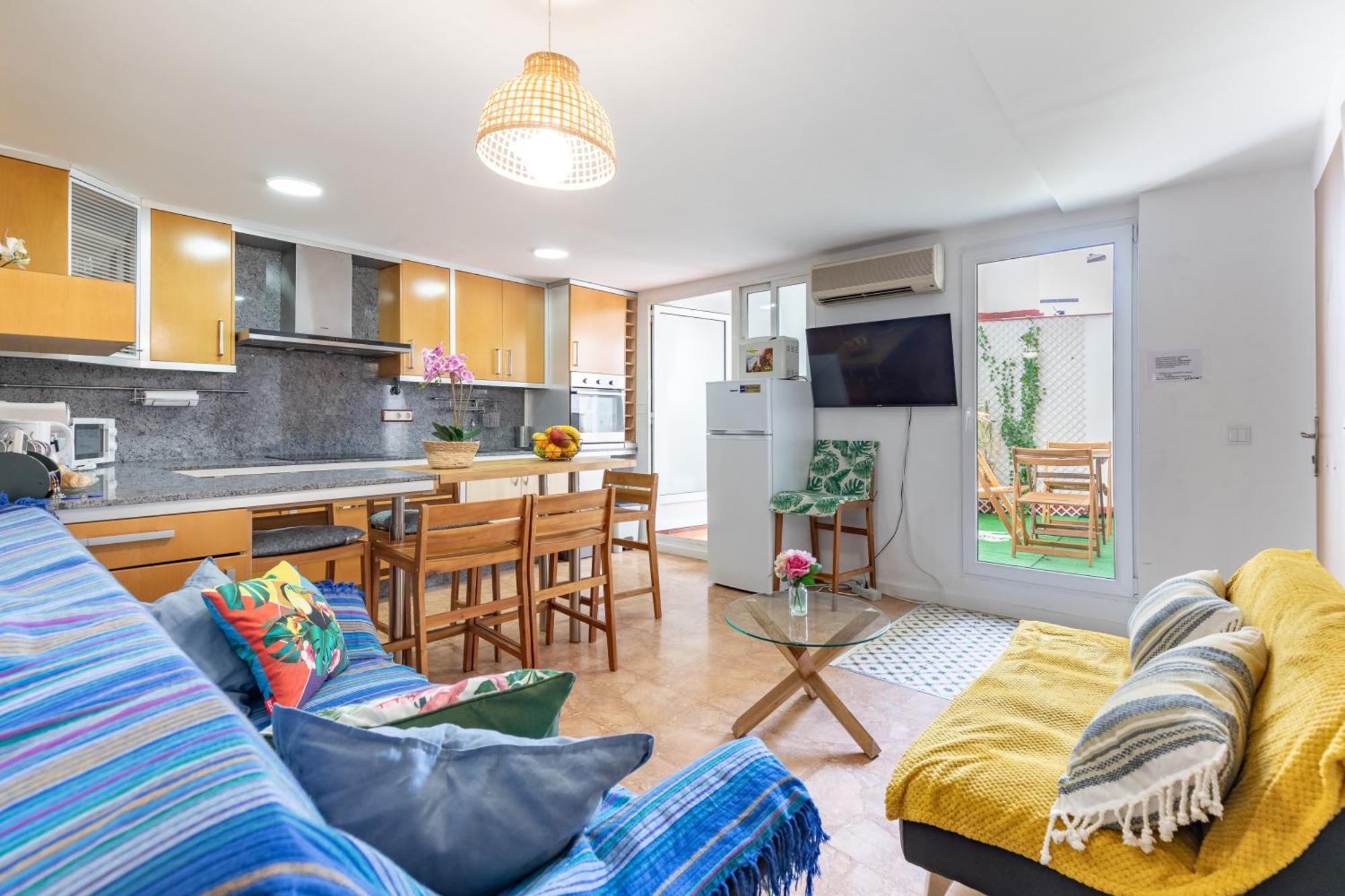Aparthotel Mediterraneo By Neohotels-Centro 8 Min By Metro فالنسيا المظهر الخارجي الصورة